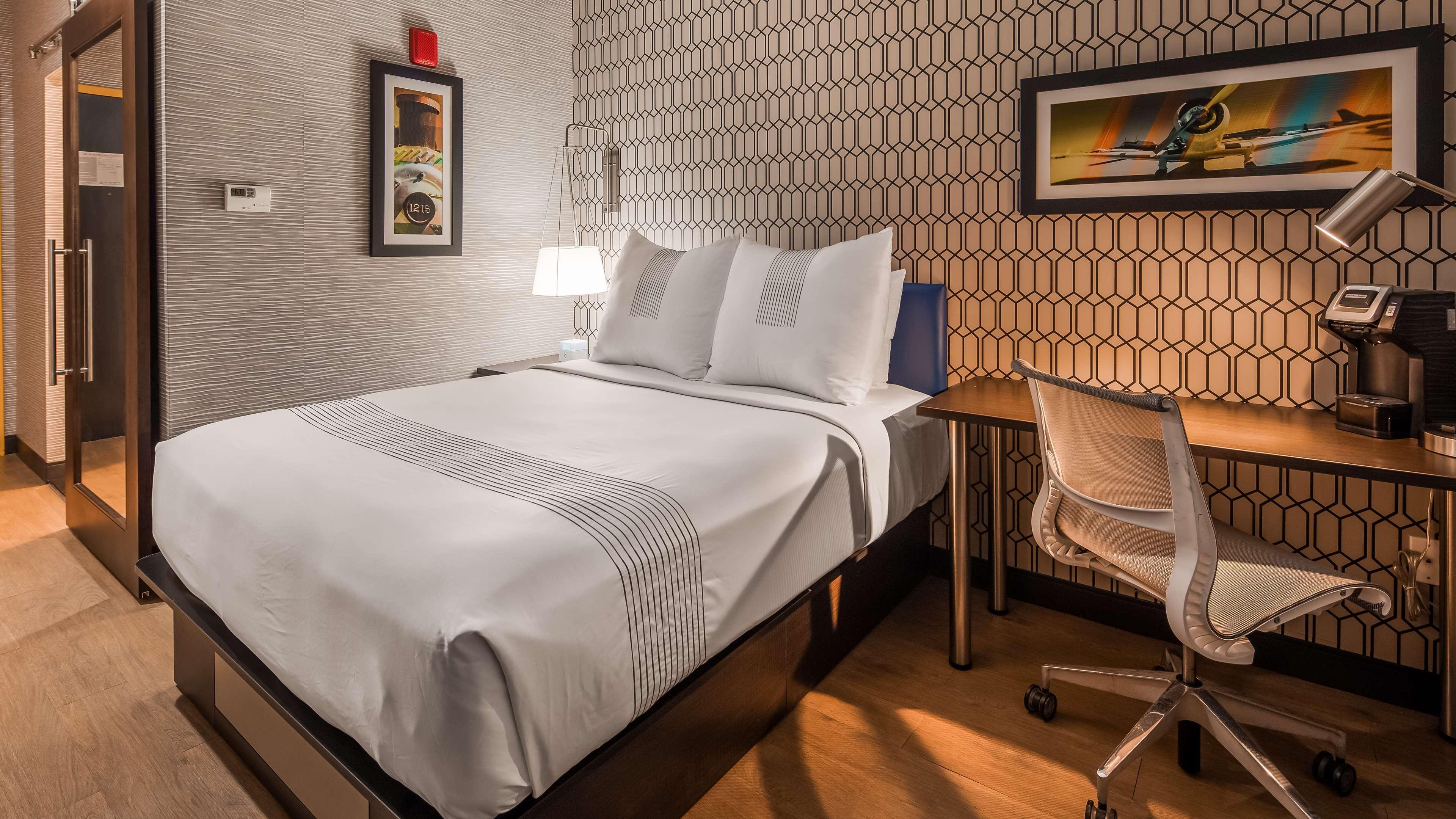 Glo Best Western Brooklyn Nyc Nova Iorque Exterior foto