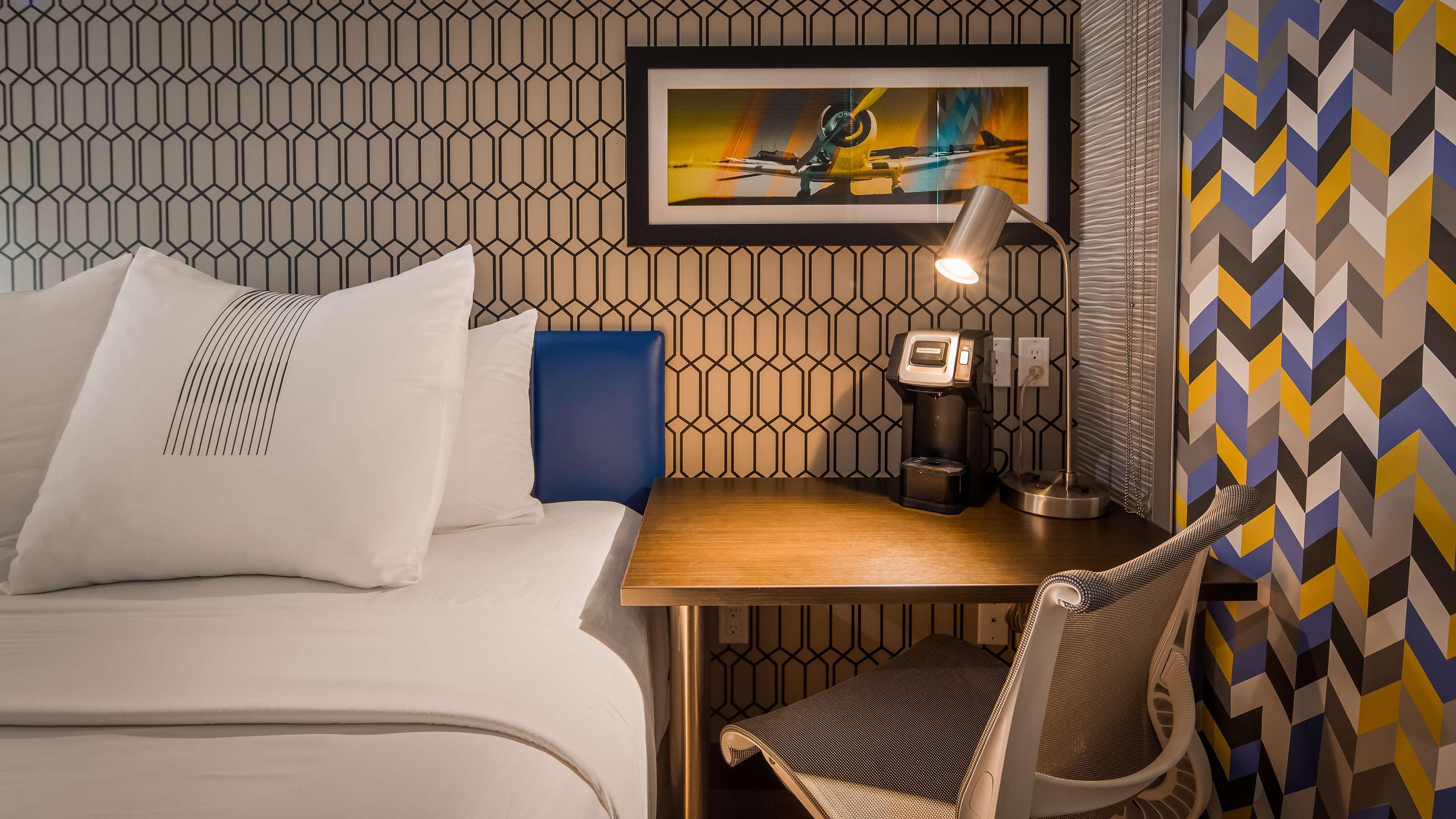 Glo Best Western Brooklyn Nyc Nova Iorque Exterior foto