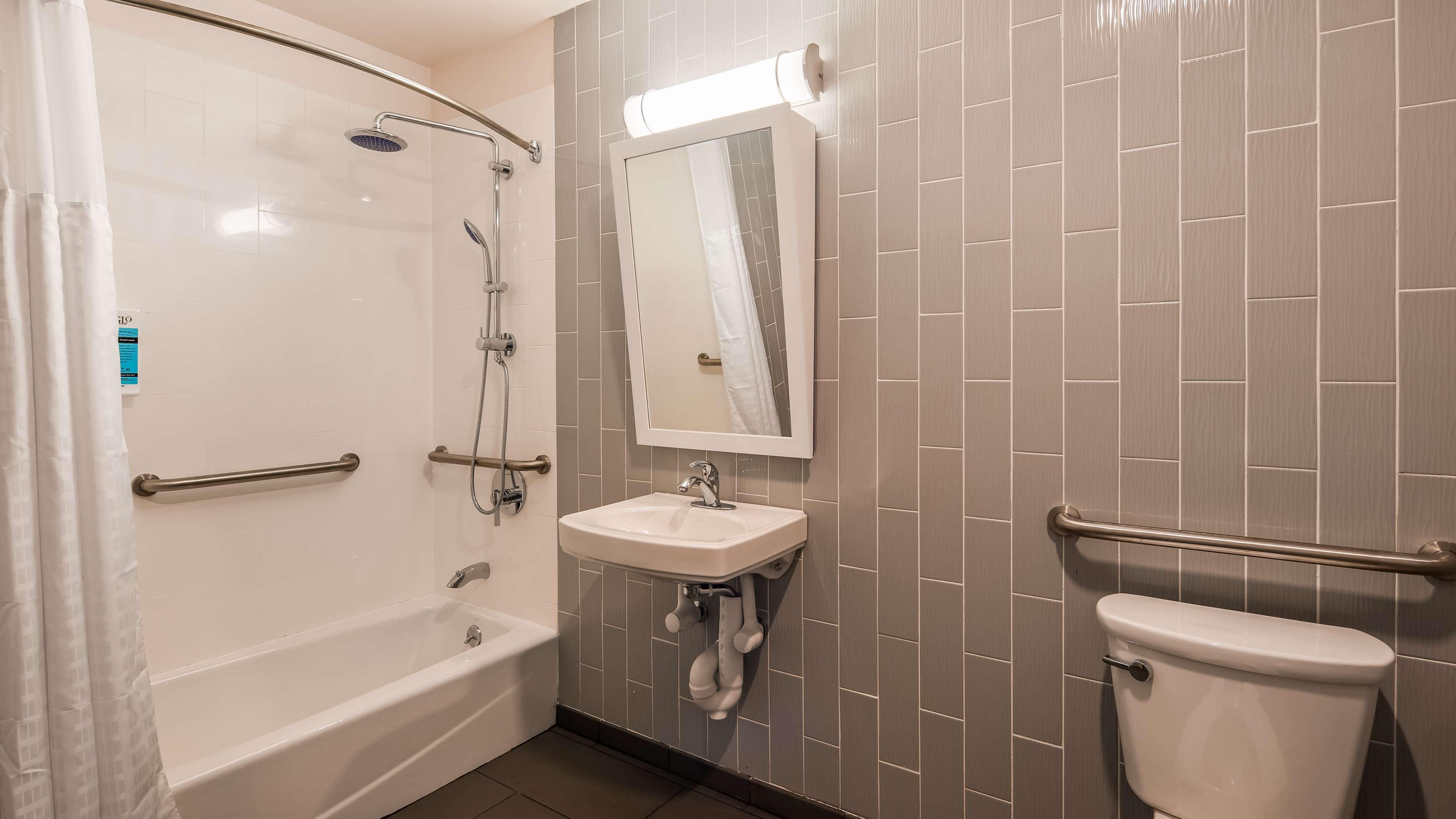 Glo Best Western Brooklyn Nyc Nova Iorque Exterior foto